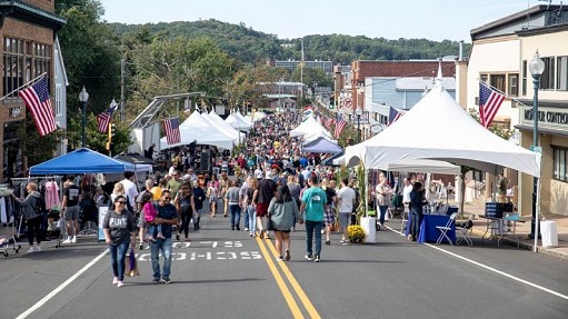 See us and many of your favorite Wallingford businesses, vendors, restaurants, and more at Celebrate Wallingford 10/5-6!